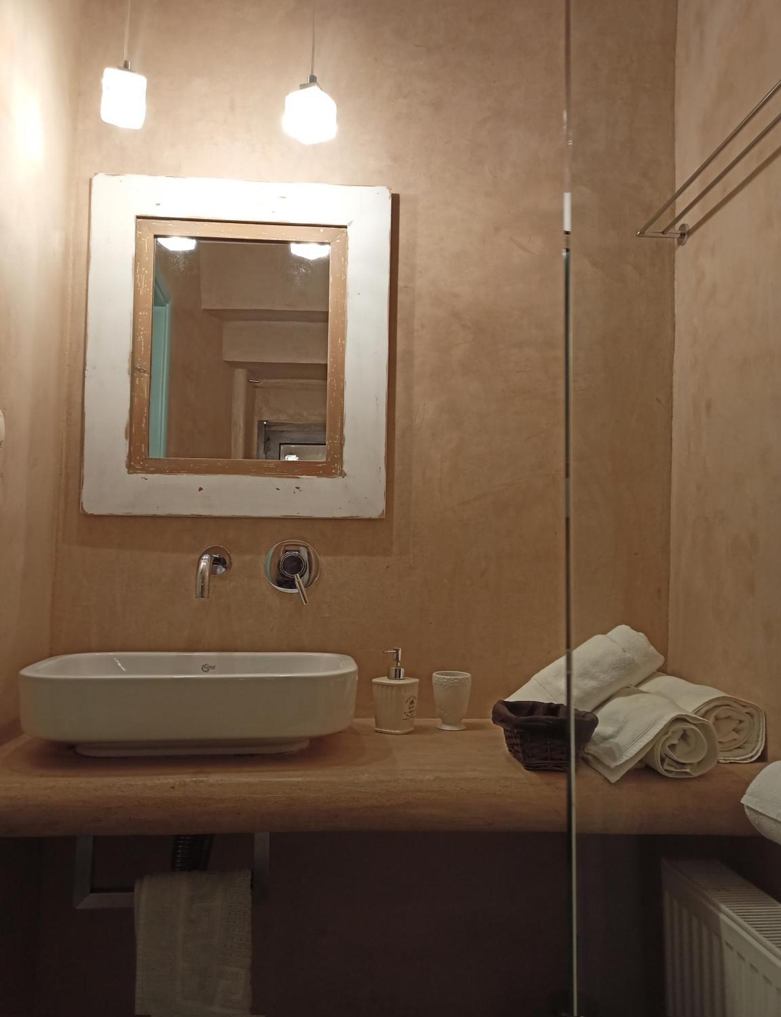 Riga'S Pinakoti Lodge Pinakátai Екстериор снимка