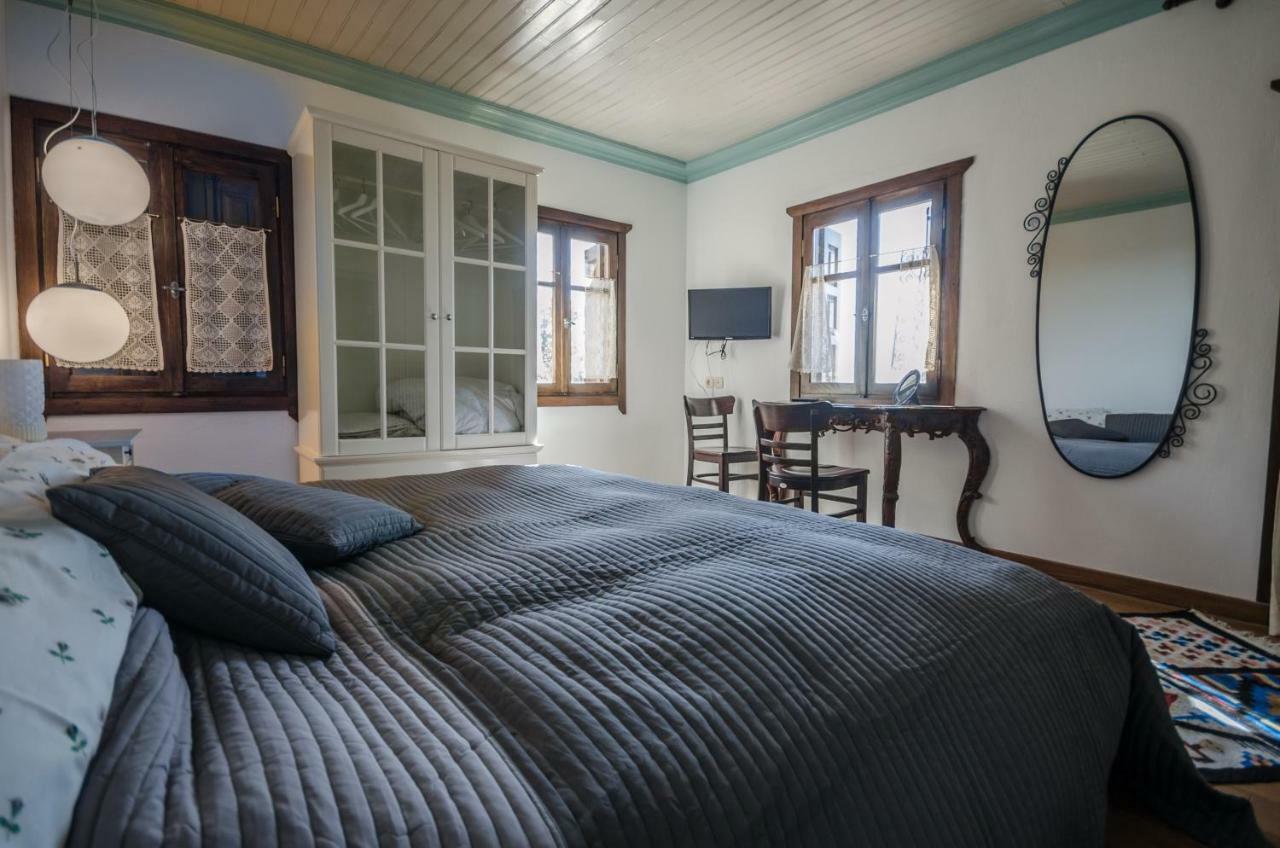 Riga'S Pinakoti Lodge Pinakátai Екстериор снимка